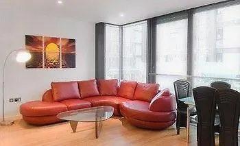 Cloud 9 - Quartermile Apartments Edinburgh Otel