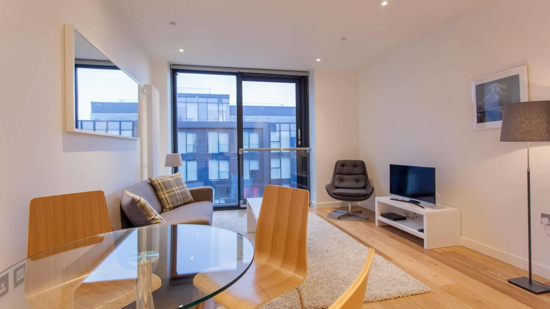 Cloud 9 - Quartermile Apartments Edinburgh